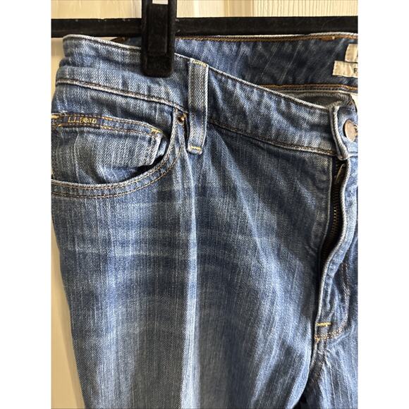 LL Bean Women's Jeans Favorite Fit Straight Size 12 Blue - Picture 2 of 9